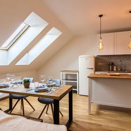 Duplex Design In Karlin By Easybnb